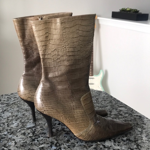 Kenneth Cole Newyork Croc Embossed 